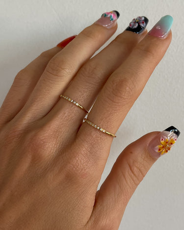 MINIMALIST STACKING ZIRCONIA RING 18K GOLD PVD - STUDIO JO STORE